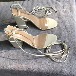 Pretty little thing NWOT (9W) white and clear chunky heel lace up sandal…